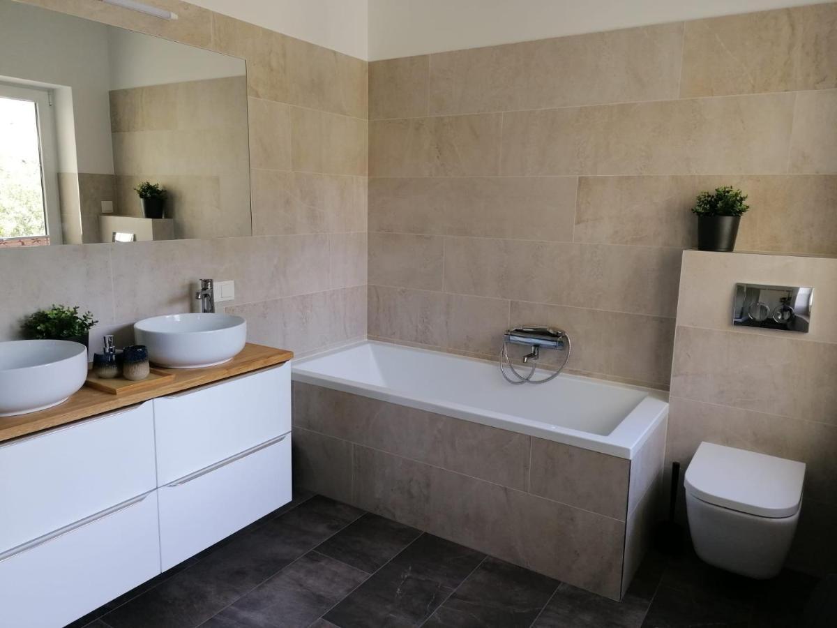 Townhouse Altstadt Wismar Upper Apartment Mit Zwei Terrassen Zewnętrze zdjęcie